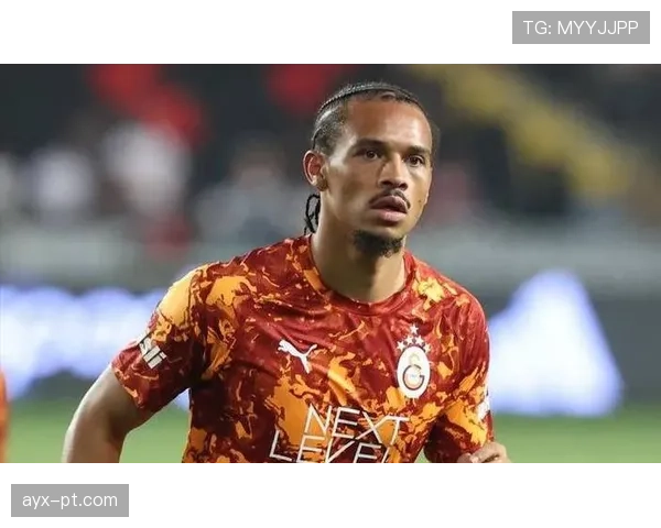 萨内灵巧破门助球队逆转,重回巅峰再展锋芒 萨内灵巧破门助球队逆转,重回巅峰再展锋芒