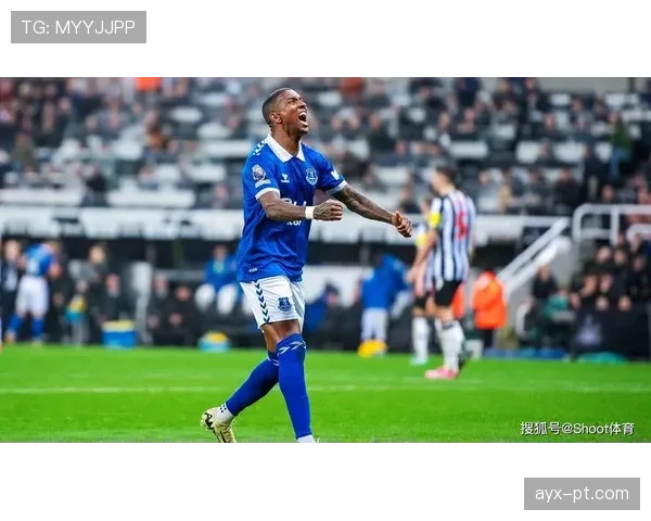 莱切锋线火力全开，状态回暖助球队稳步攀升积分榜