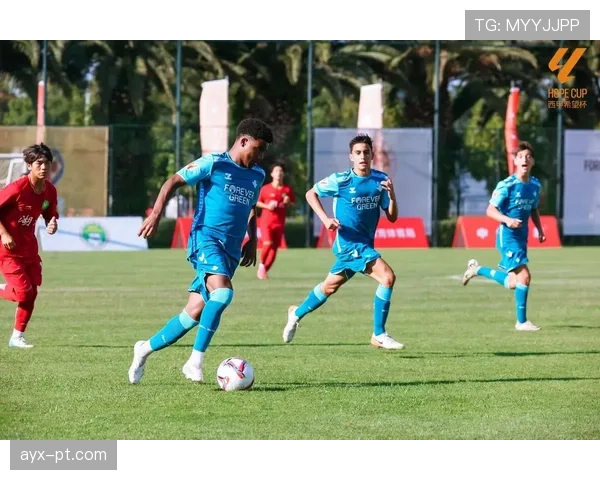 西甲夏季转会风云：球队阵容大换血，竞争力全面升级