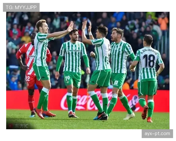 格拉纳达锋线火力全开，新赛季状态回暖引关注