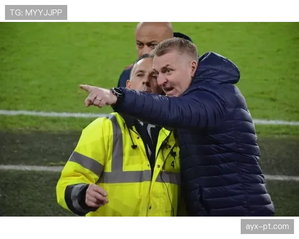 谢联主场迎战劲旅，球迷期待布拉莫尔巷见证精彩表现