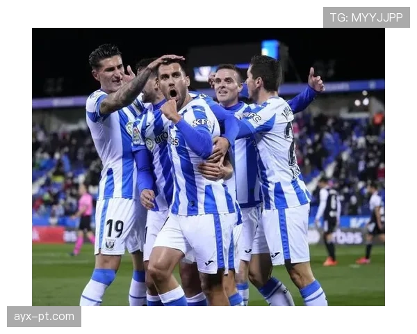 萨拉戈萨锋线表现