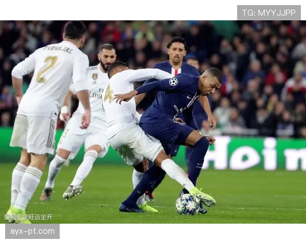 本泽马是否已跻身皇马队史最伟大阵容